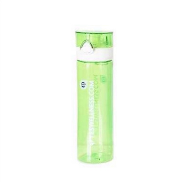 New Yes Wellness Water Bottle Green - Picture 1 of 3